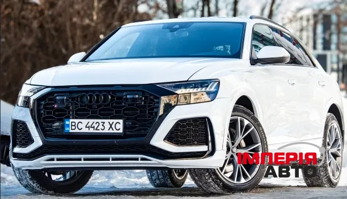 Audi Q8 - фото 6
