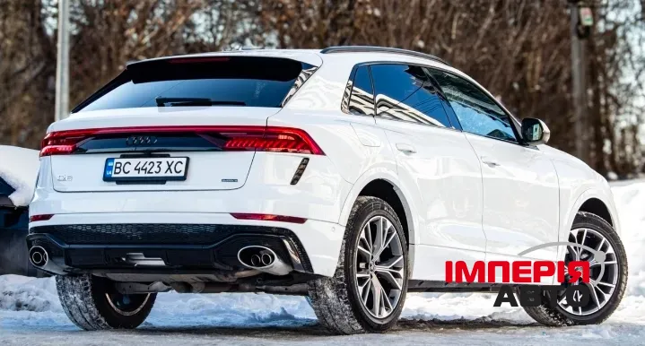 Audi Q8 - фото 4