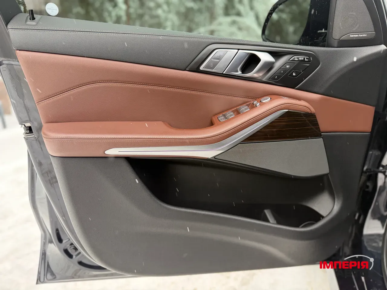 BMW X7 - фото 21