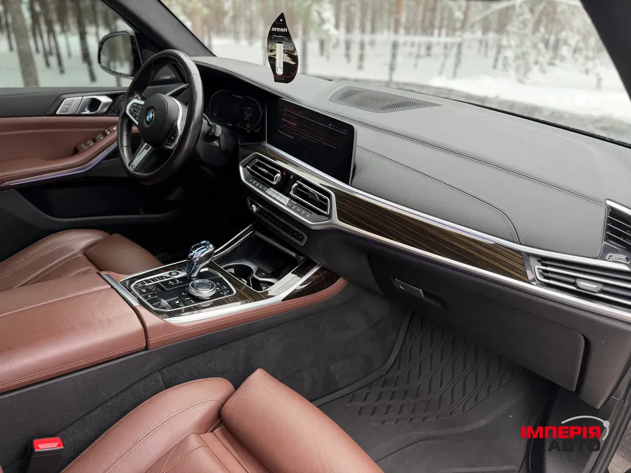 BMW X7 - фото 28