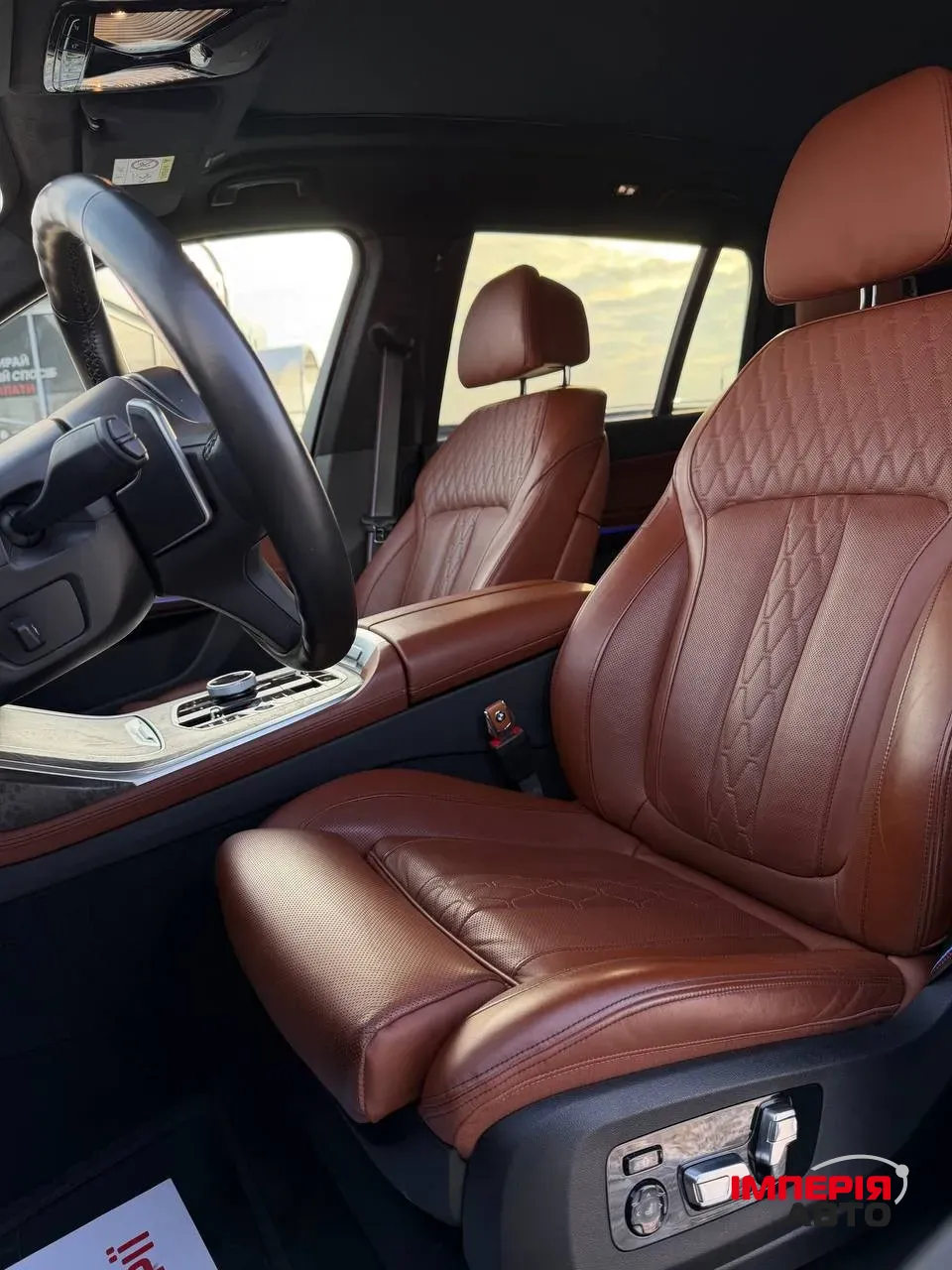 BMW X7 - фото 12