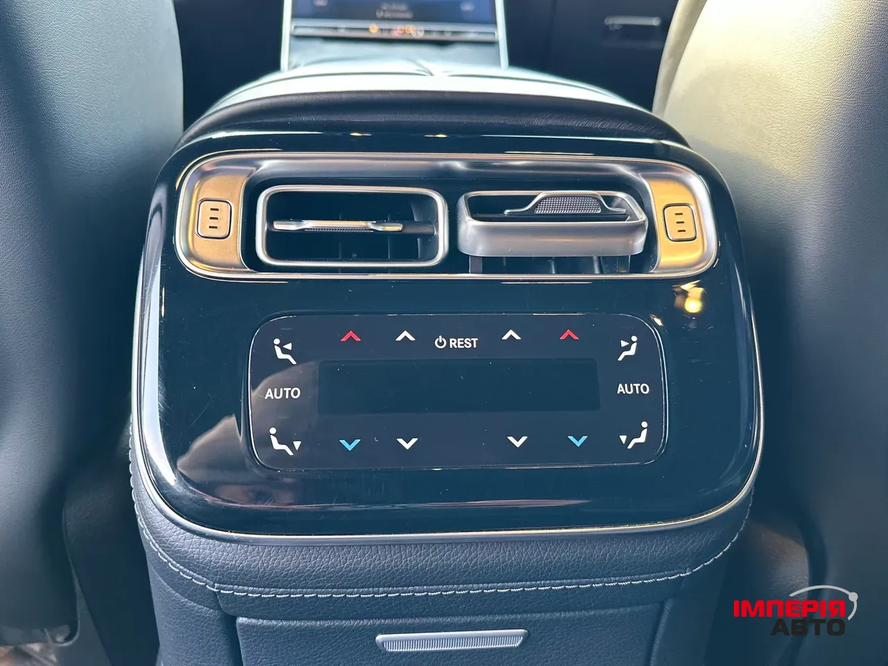 Mercedes-Benz S-Класс - фото 20