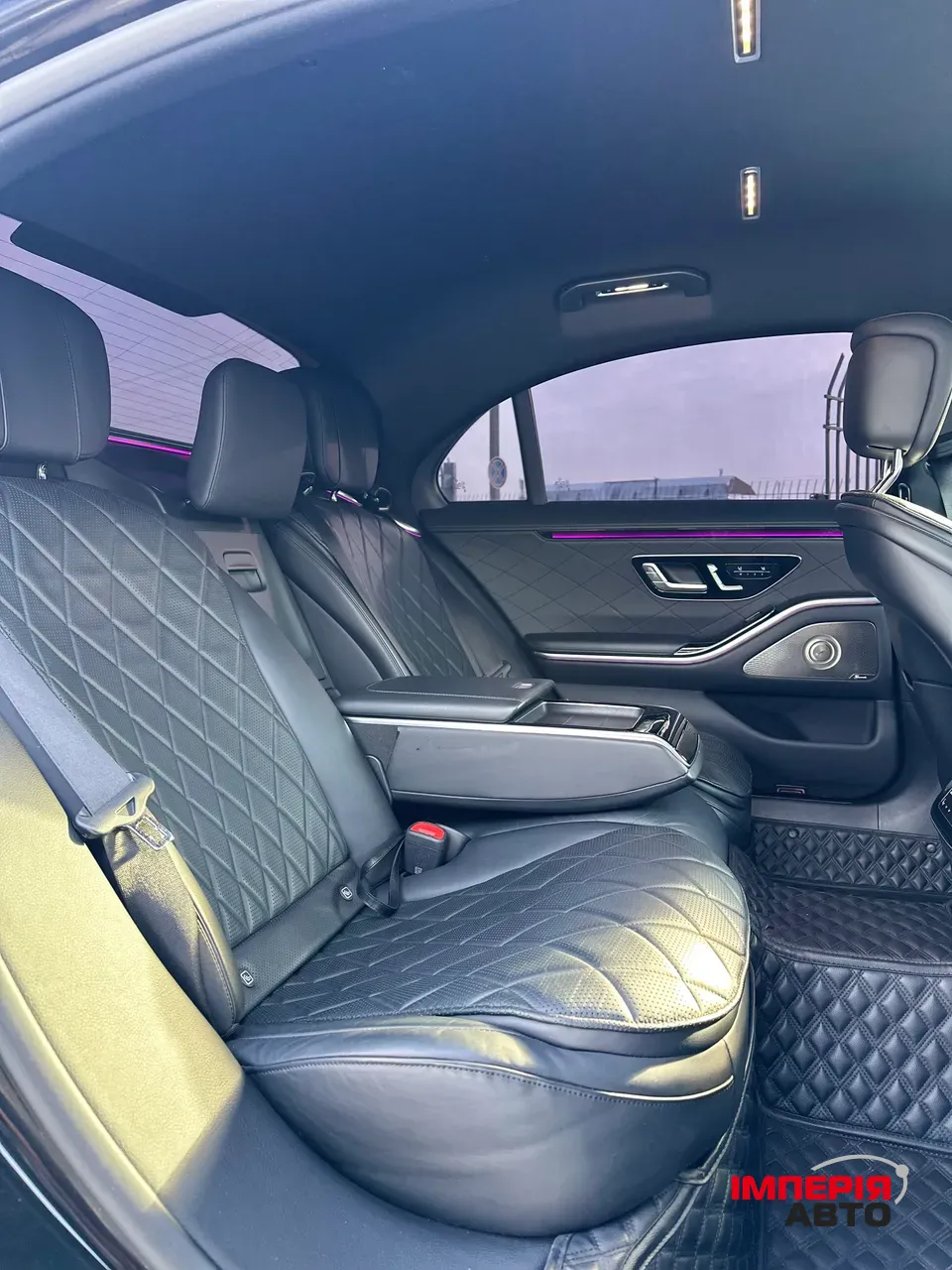 Mercedes-Benz S-Класс - фото 24