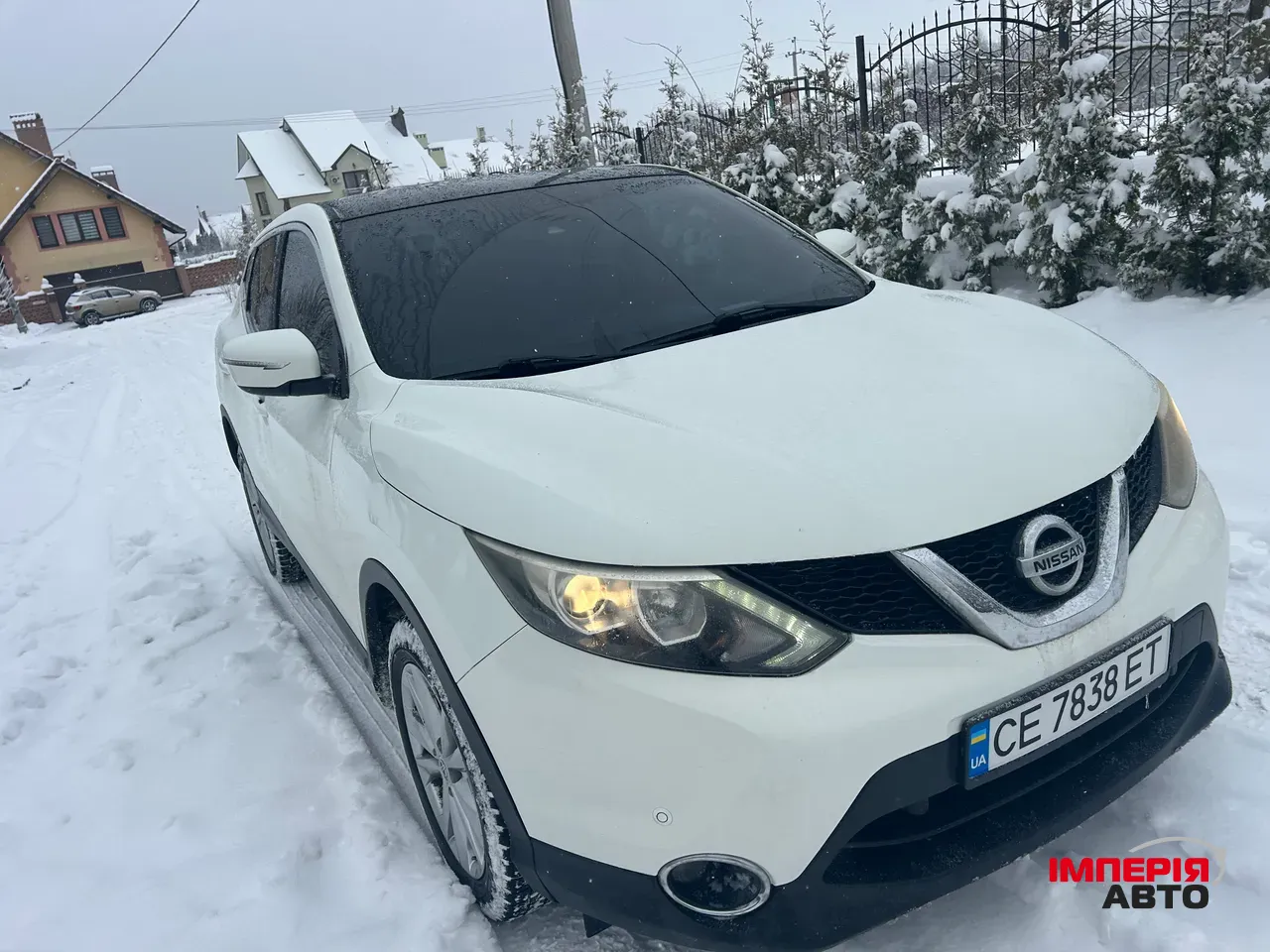 Nissan Qashqai - фото 1