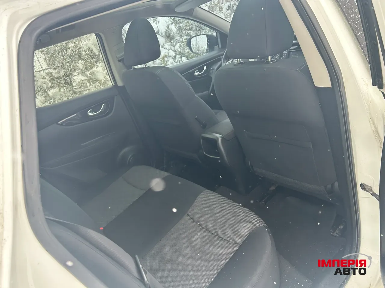 Nissan Qashqai - фото 7