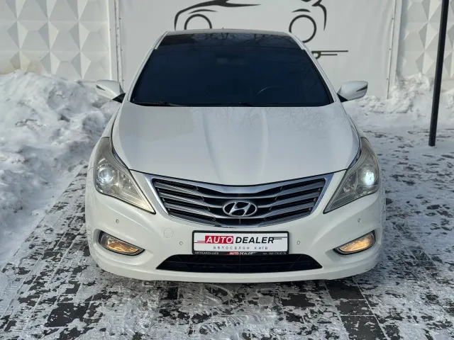 Hyundai Grandeur - фото 2