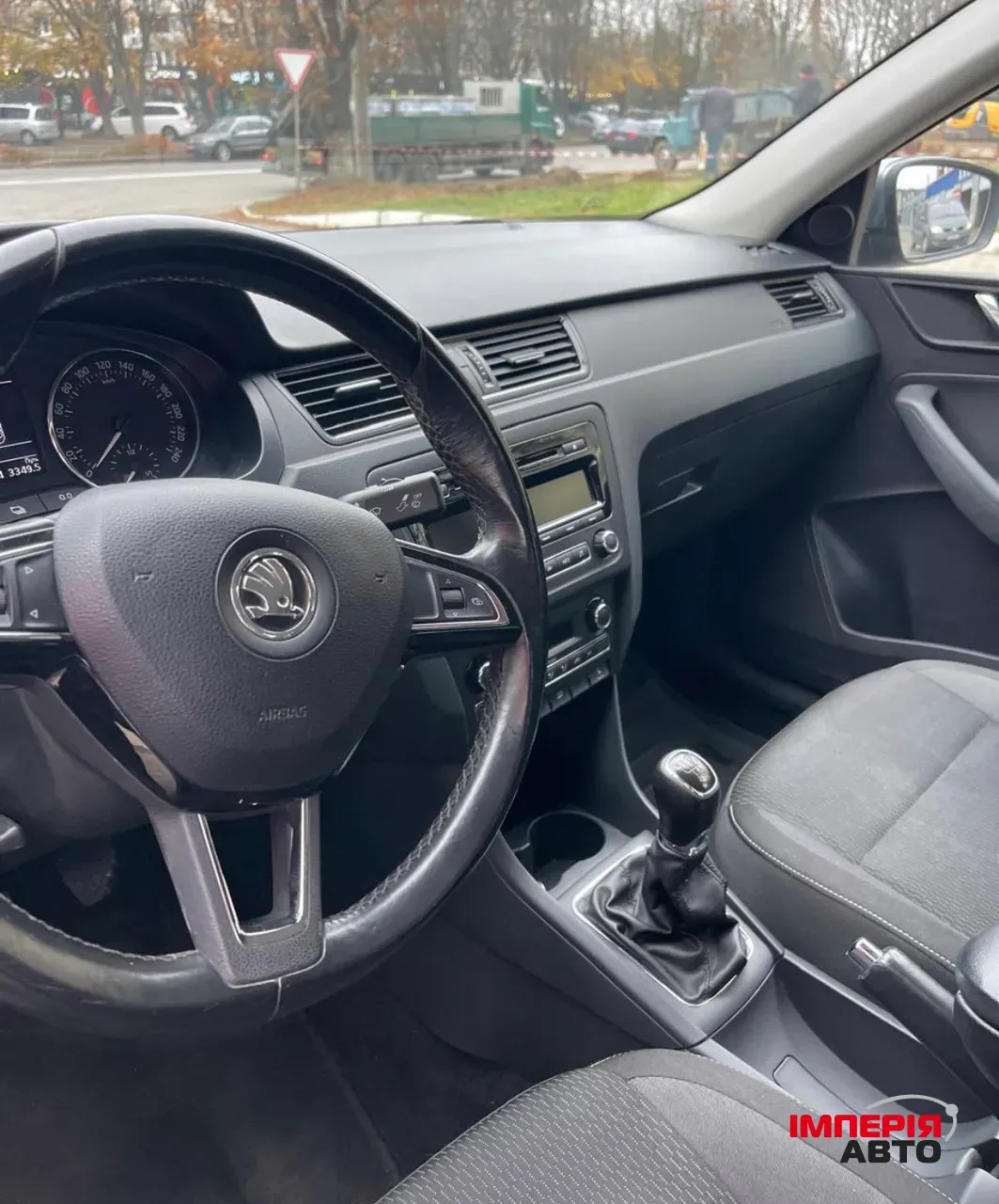 Skoda Rapid - фото 10
