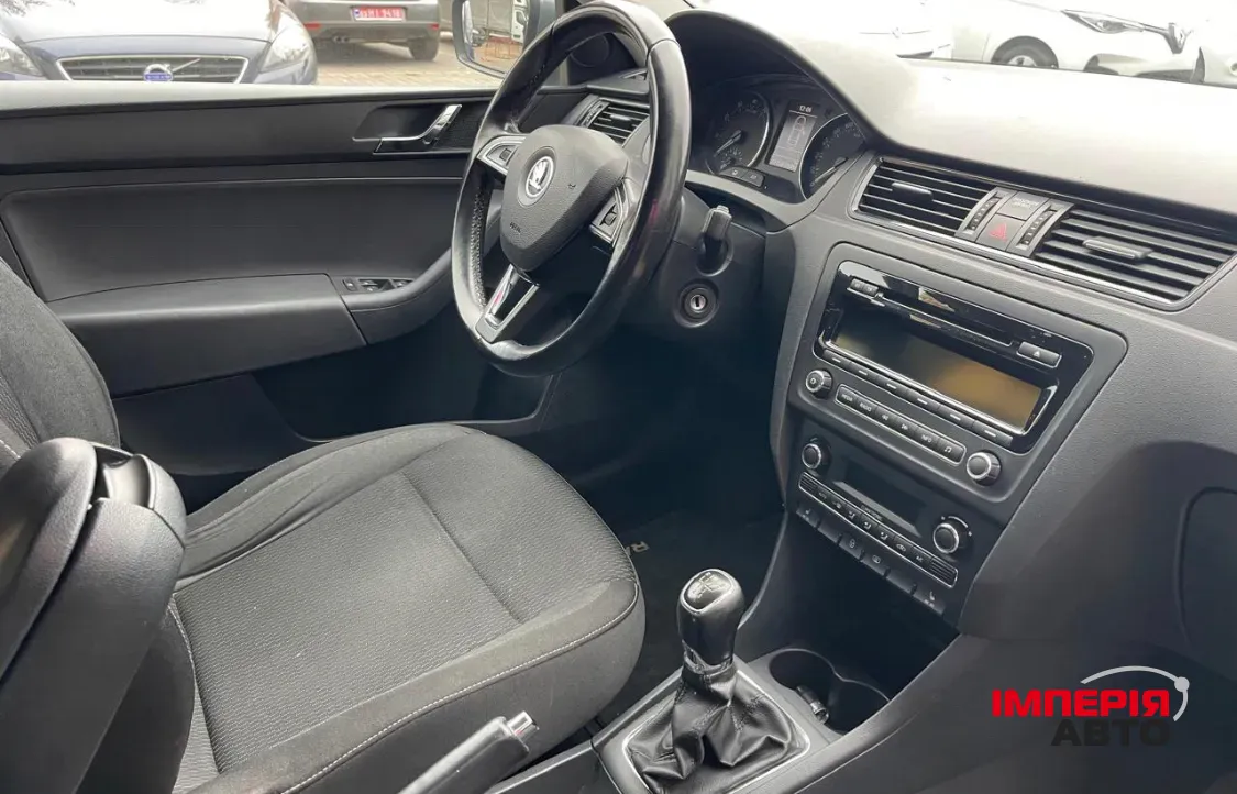 Skoda Rapid - фото 11