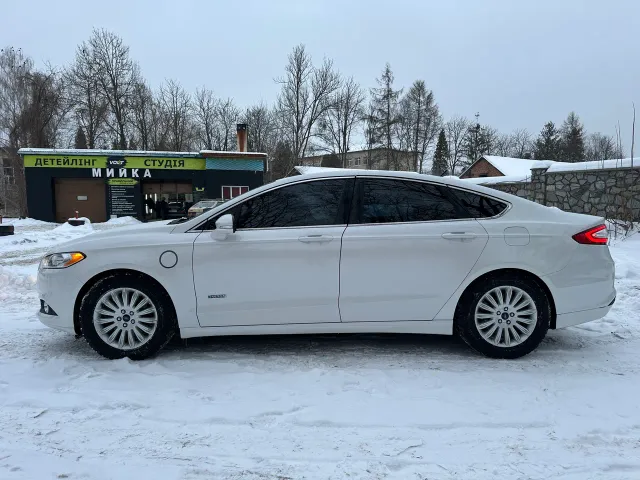 Ford Fusion (North America) - фото 2