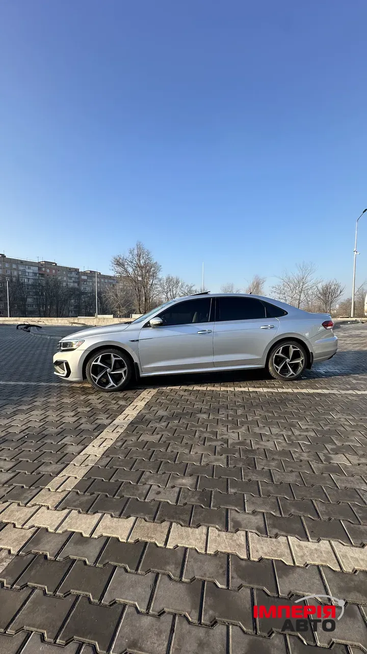 Volkswagen Passat (North America and China) - фото 18