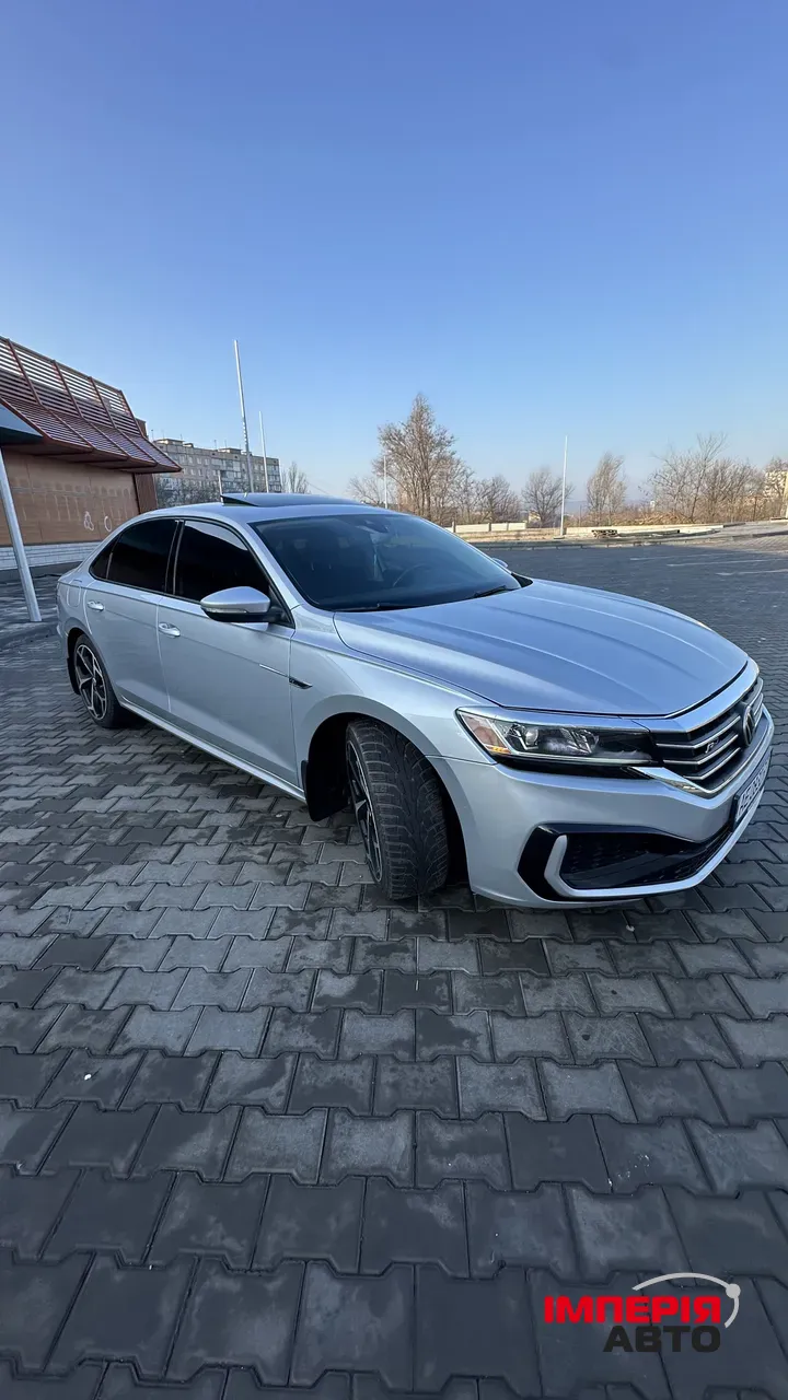 Volkswagen Passat (North America and China) - фото 2