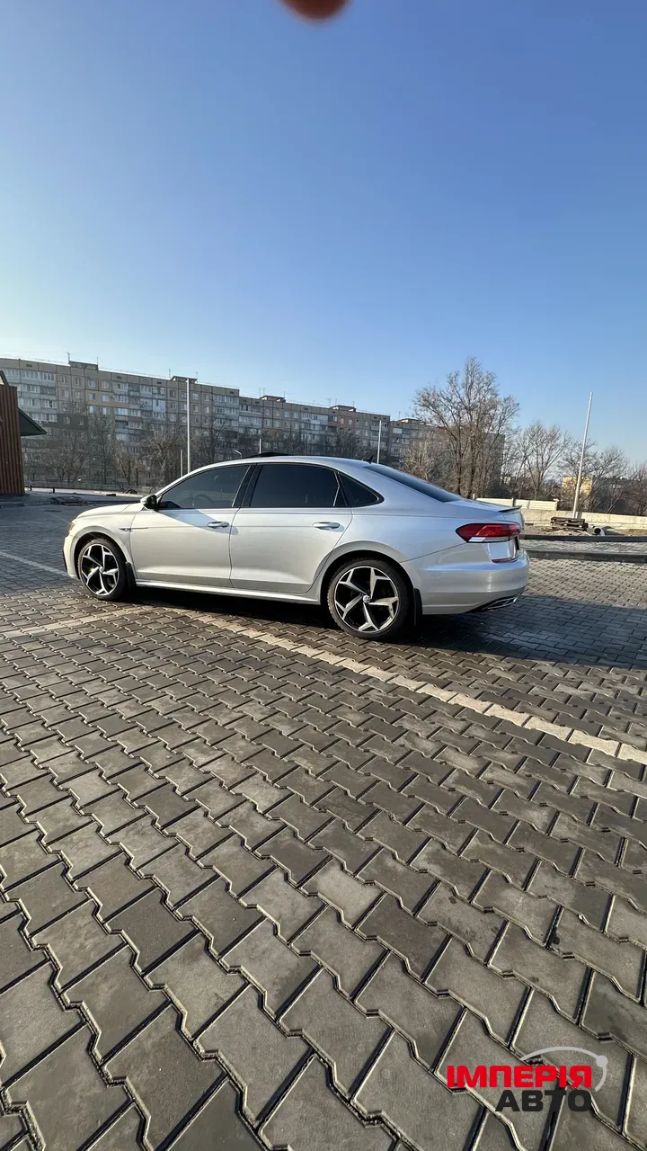 Volkswagen Passat (North America and China) - фото 16