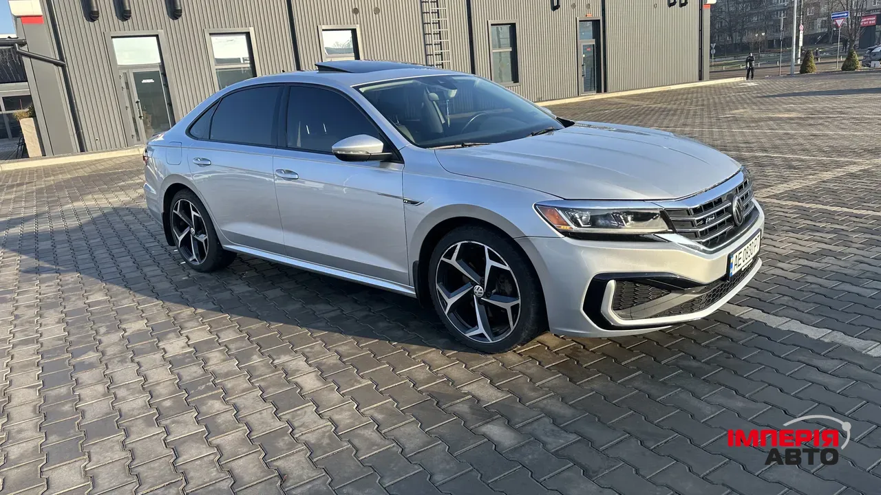 Volkswagen Passat (North America and China) - фото 22