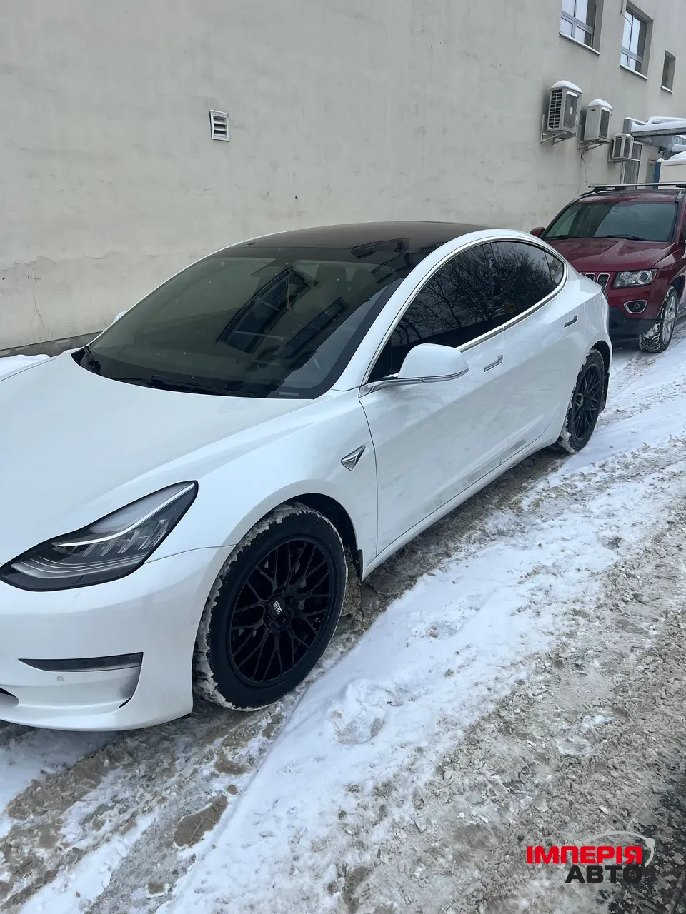 Tesla Model 3 - фото 2