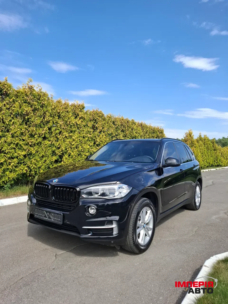 BMW X5 - фото 1