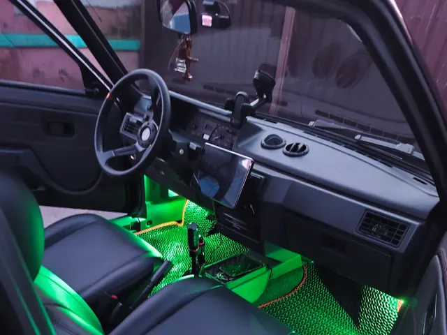 ЗАЗ 1102 «Таврія» - фото 2