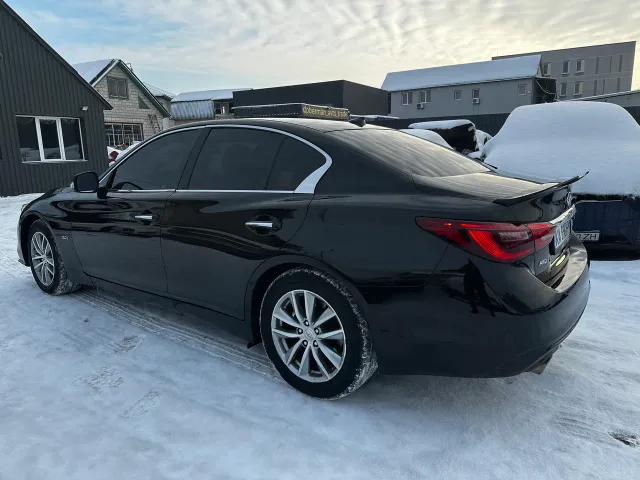 Infiniti Q50 - фото 3