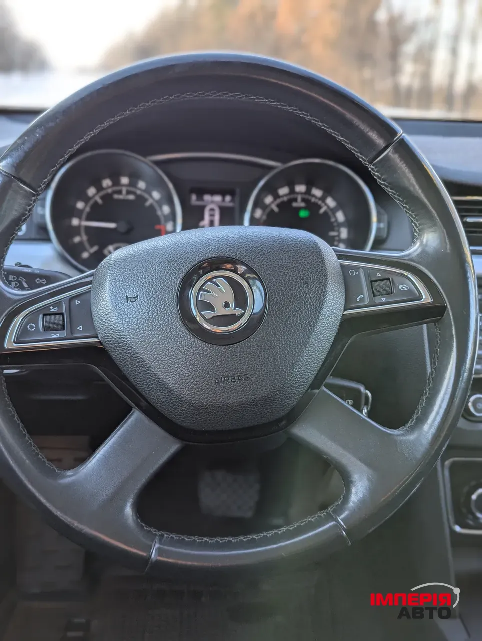 Skoda Superb - фото 11