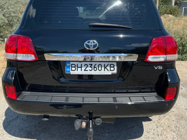 Toyota Land Cruiser - фото 5