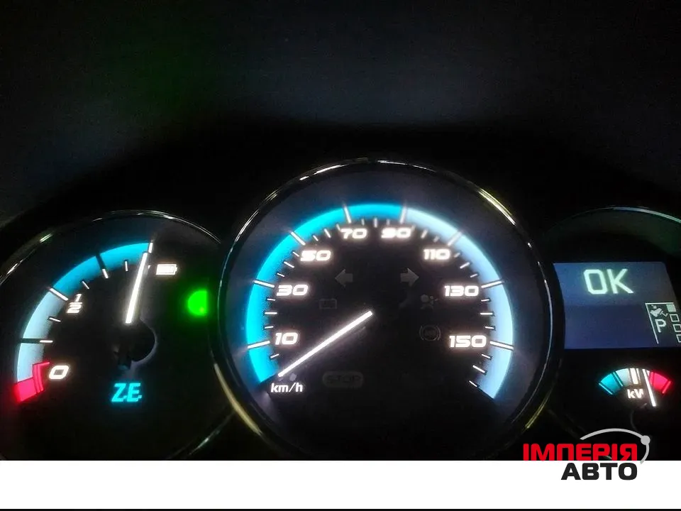 Renault Fluence - фото 3