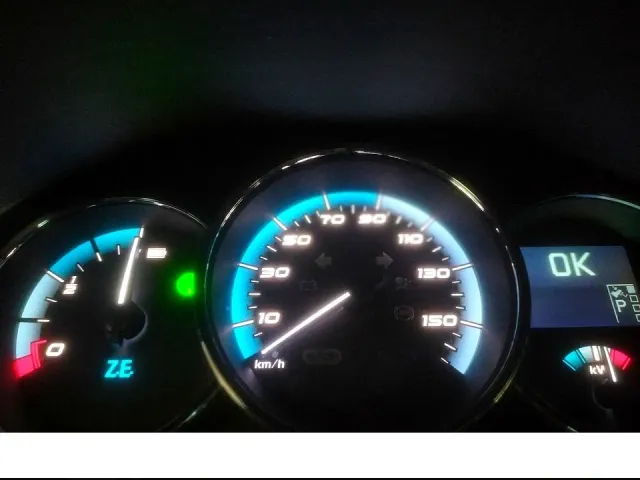 Renault Fluence - фото 3