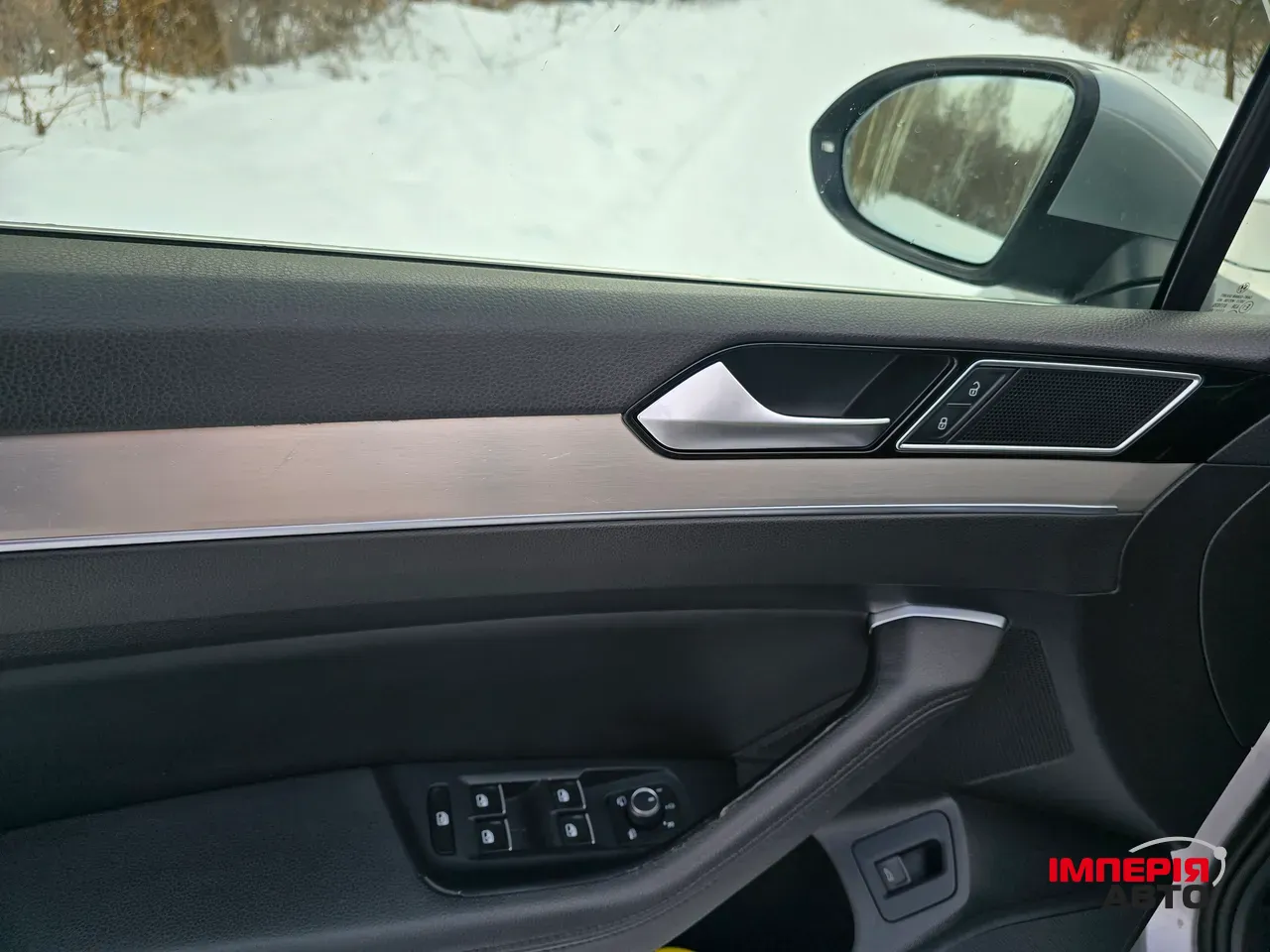 Volkswagen Passat - фото 15