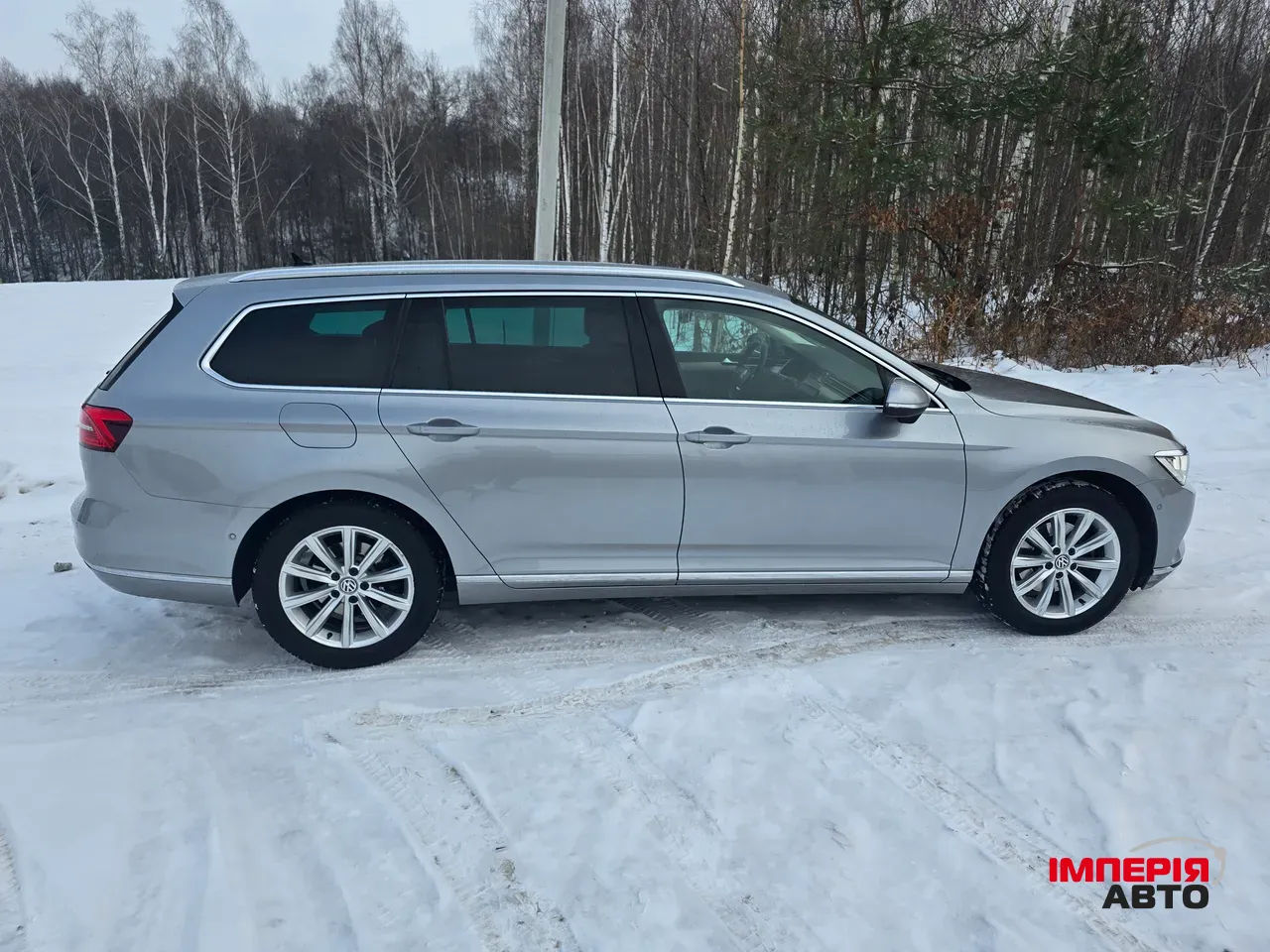 Volkswagen Passat - фото 3