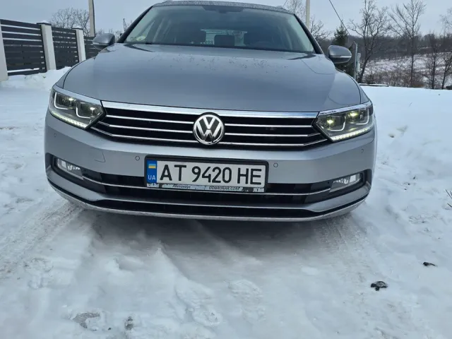 Volkswagen Passat - фото 1