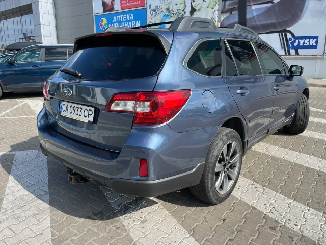 Subaru Outback - фото 4