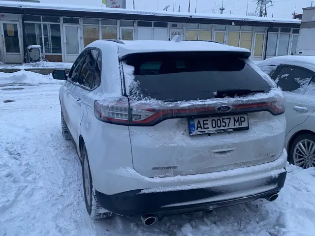 Ford Edge - фото 2