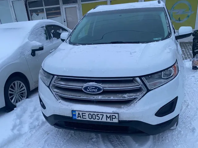 Ford Edge - фото 1