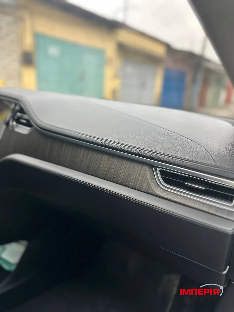 Tesla Model S - фото 8