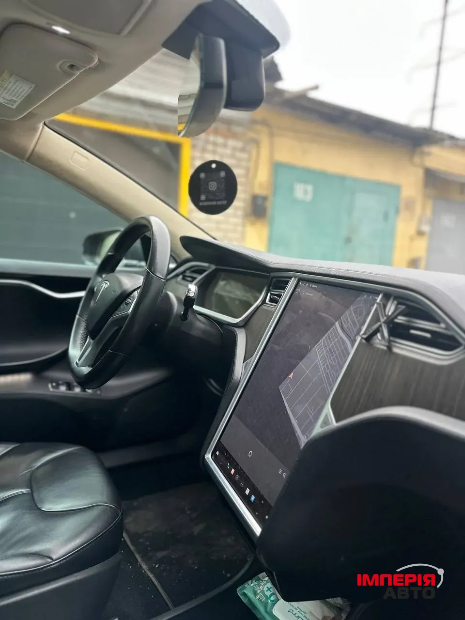 Tesla Model S - фото 3