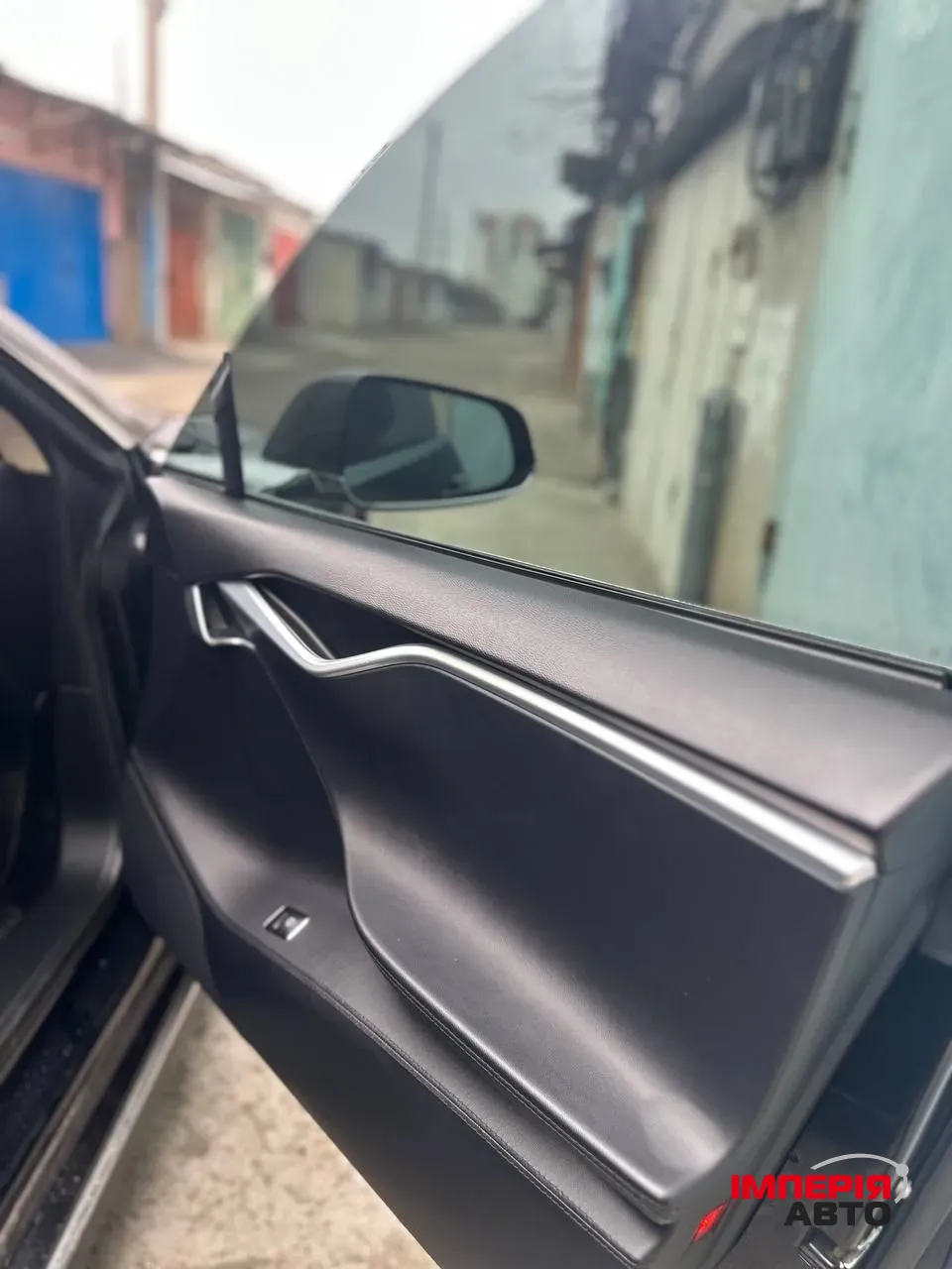 Tesla Model S - фото 5