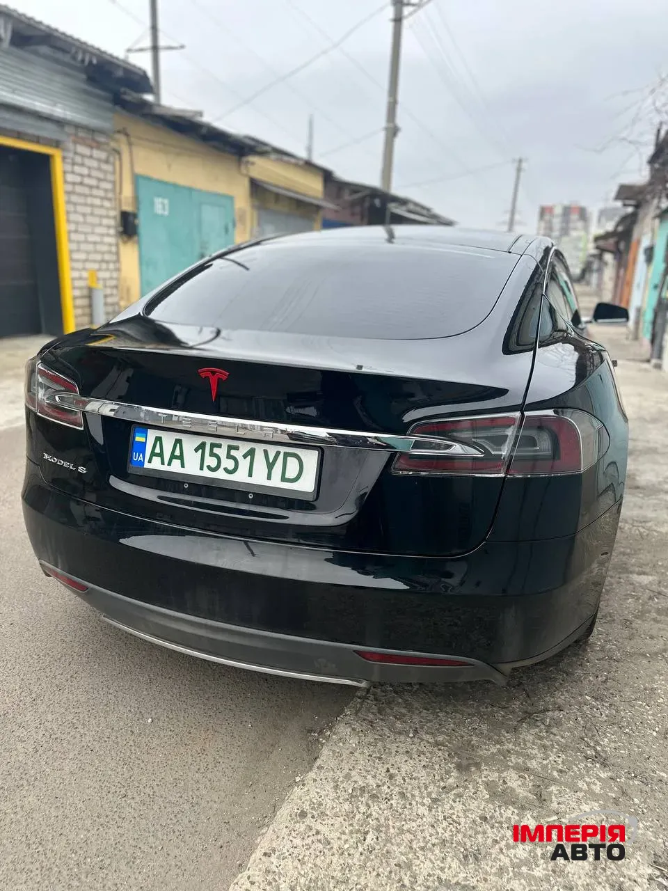 Tesla Model S - фото 11