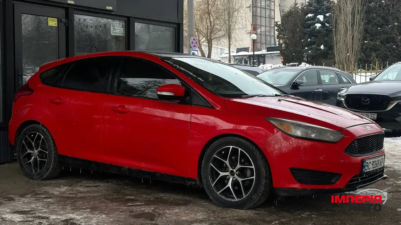 Ford Focus - фото 2