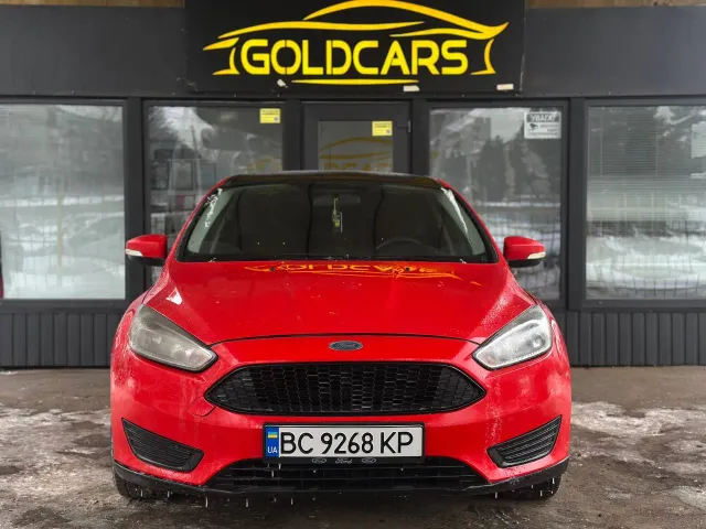 Ford Focus - фото 1