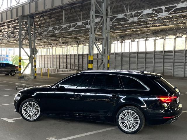 Audi A4 - зображення 2