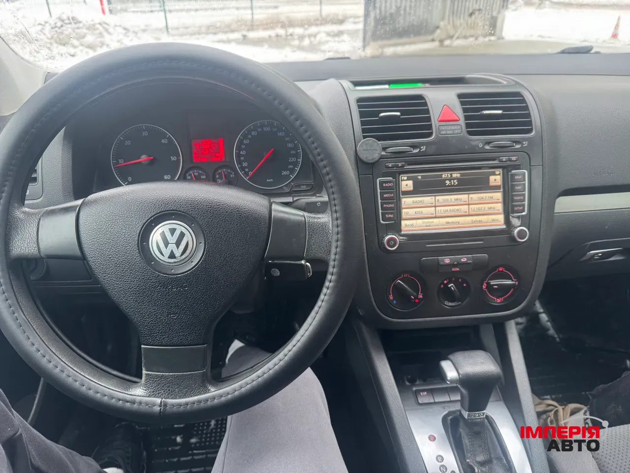 Volkswagen Golf - фото 13