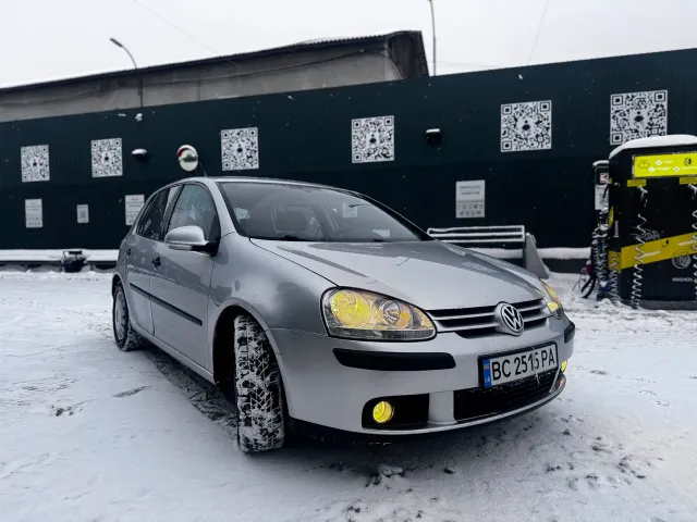 Volkswagen Golf - фото 2