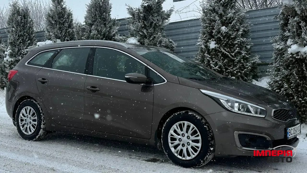 Kia Ceed - фото 4