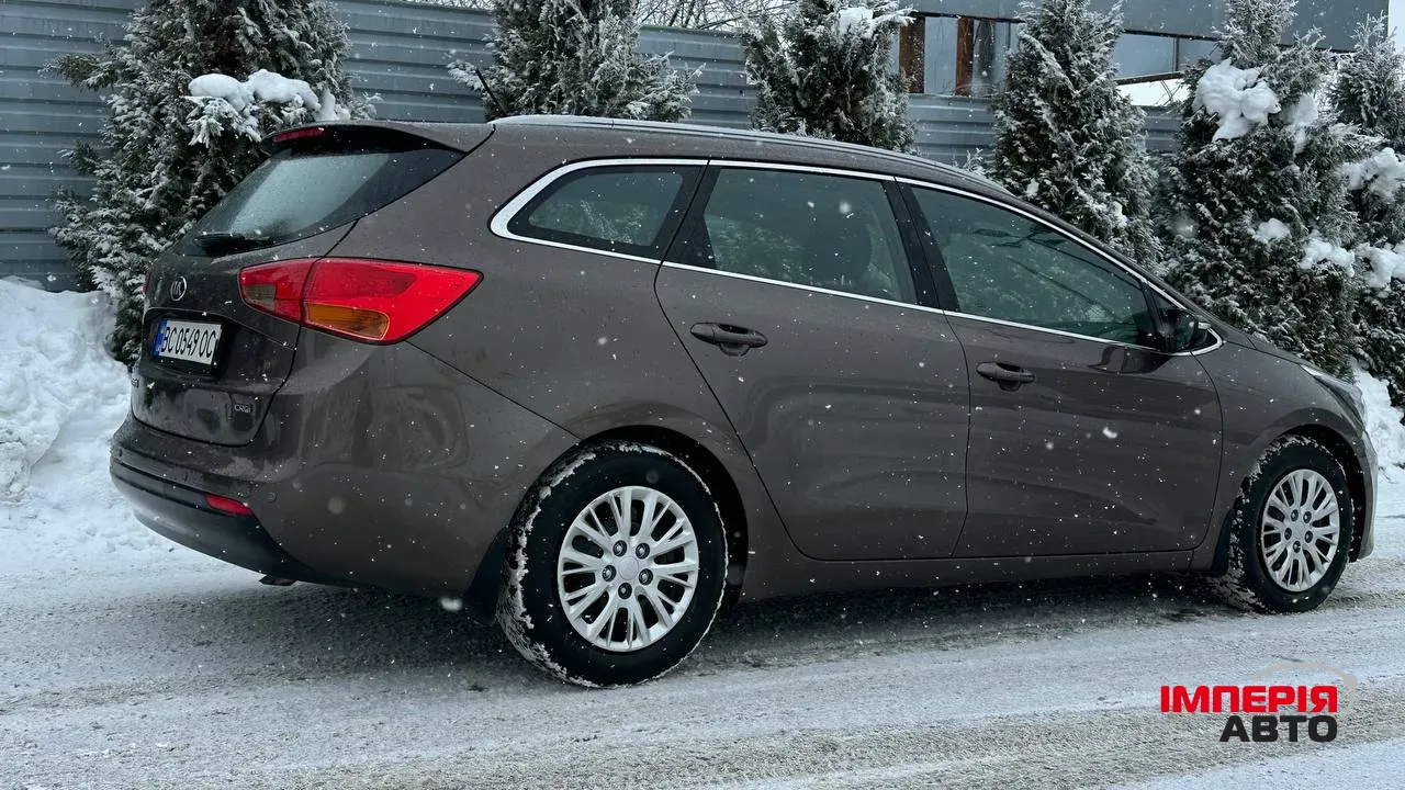 Kia Ceed - фото 2