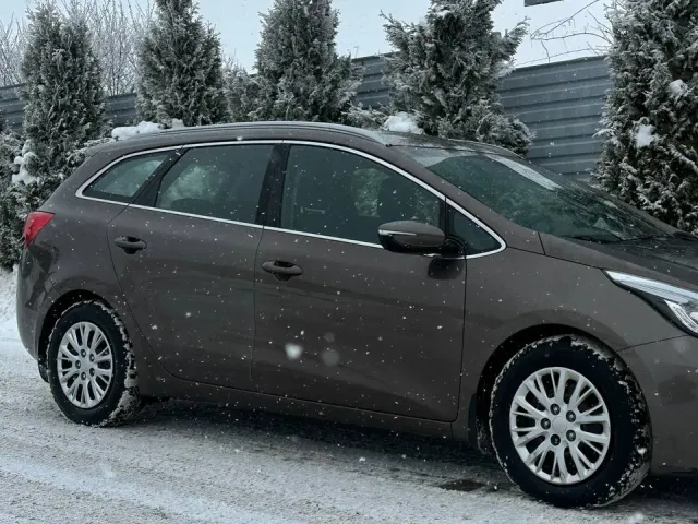 Kia Ceed - фото 4