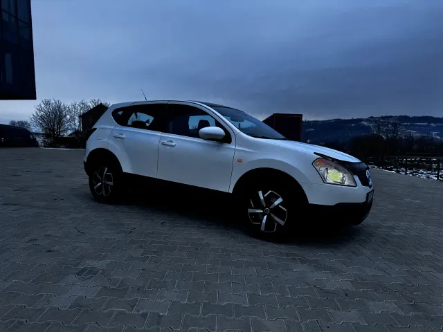 Nissan Qashqai - фото 5