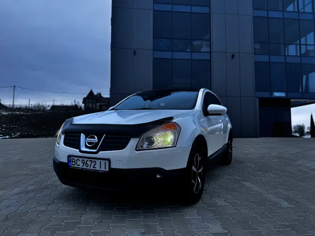Nissan Qashqai - фото 1