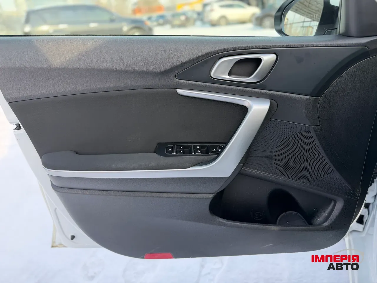 Kia Ceed - фото 4