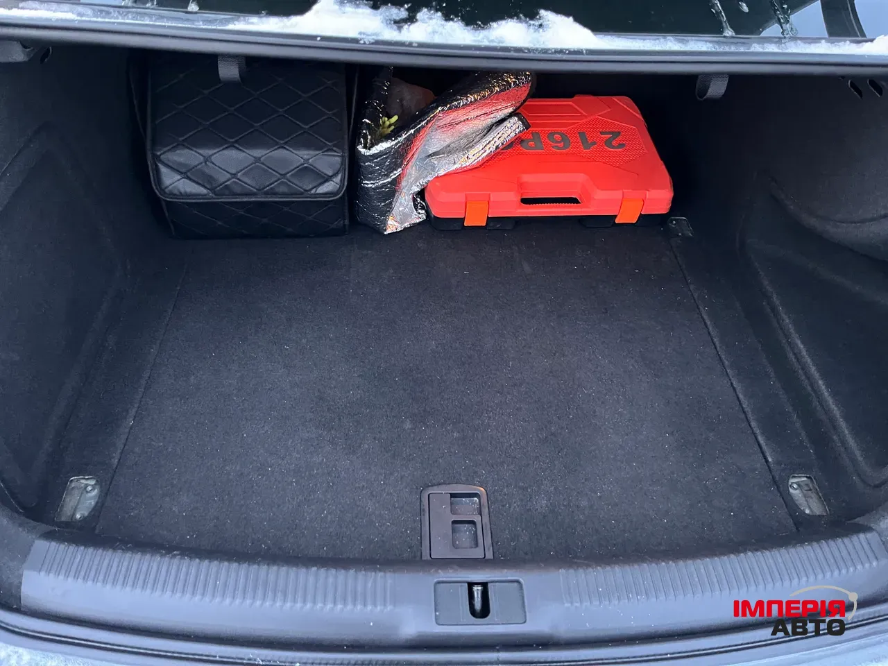 Audi A4 - фото 19