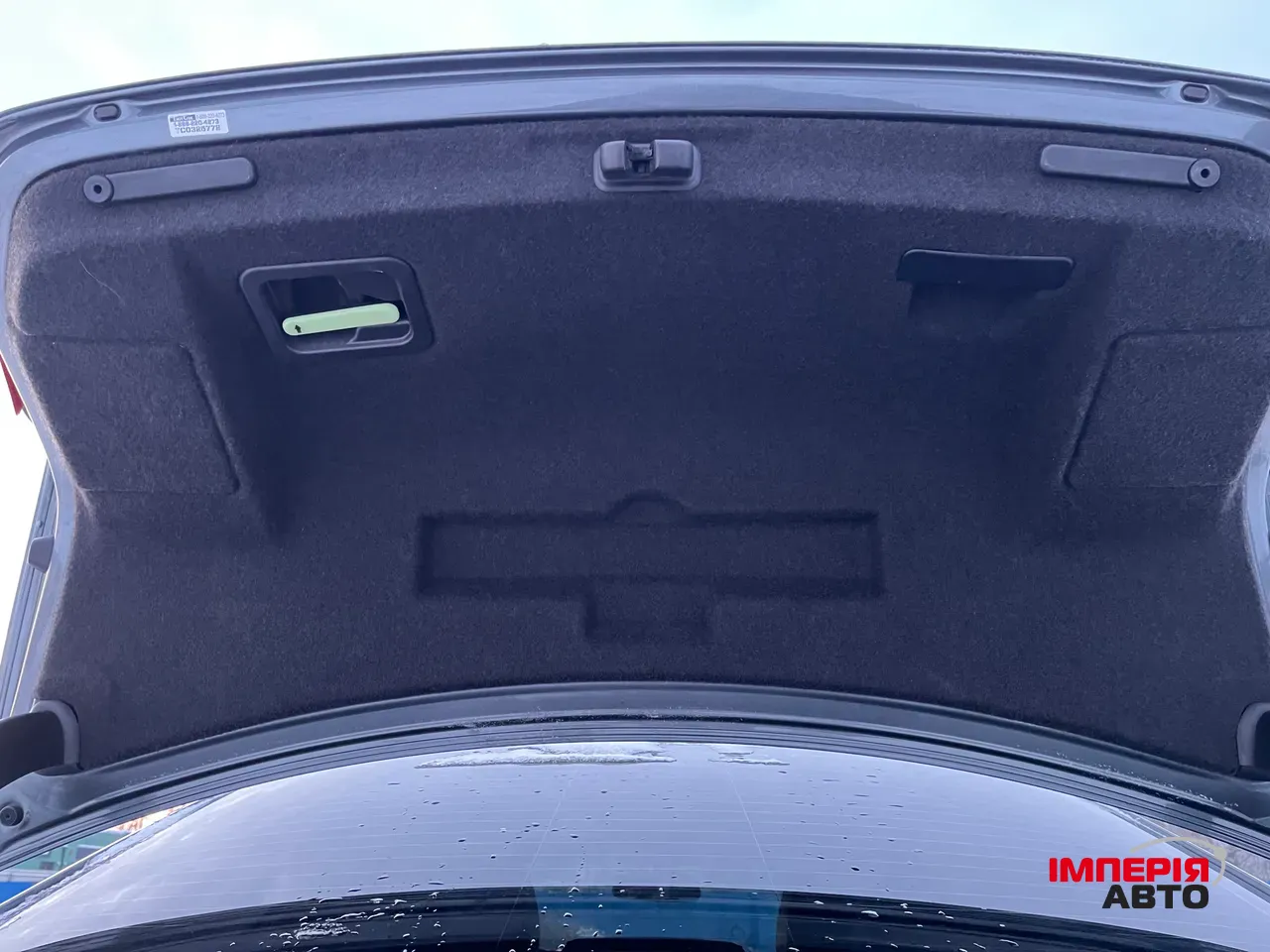 Audi A4 - фото 22