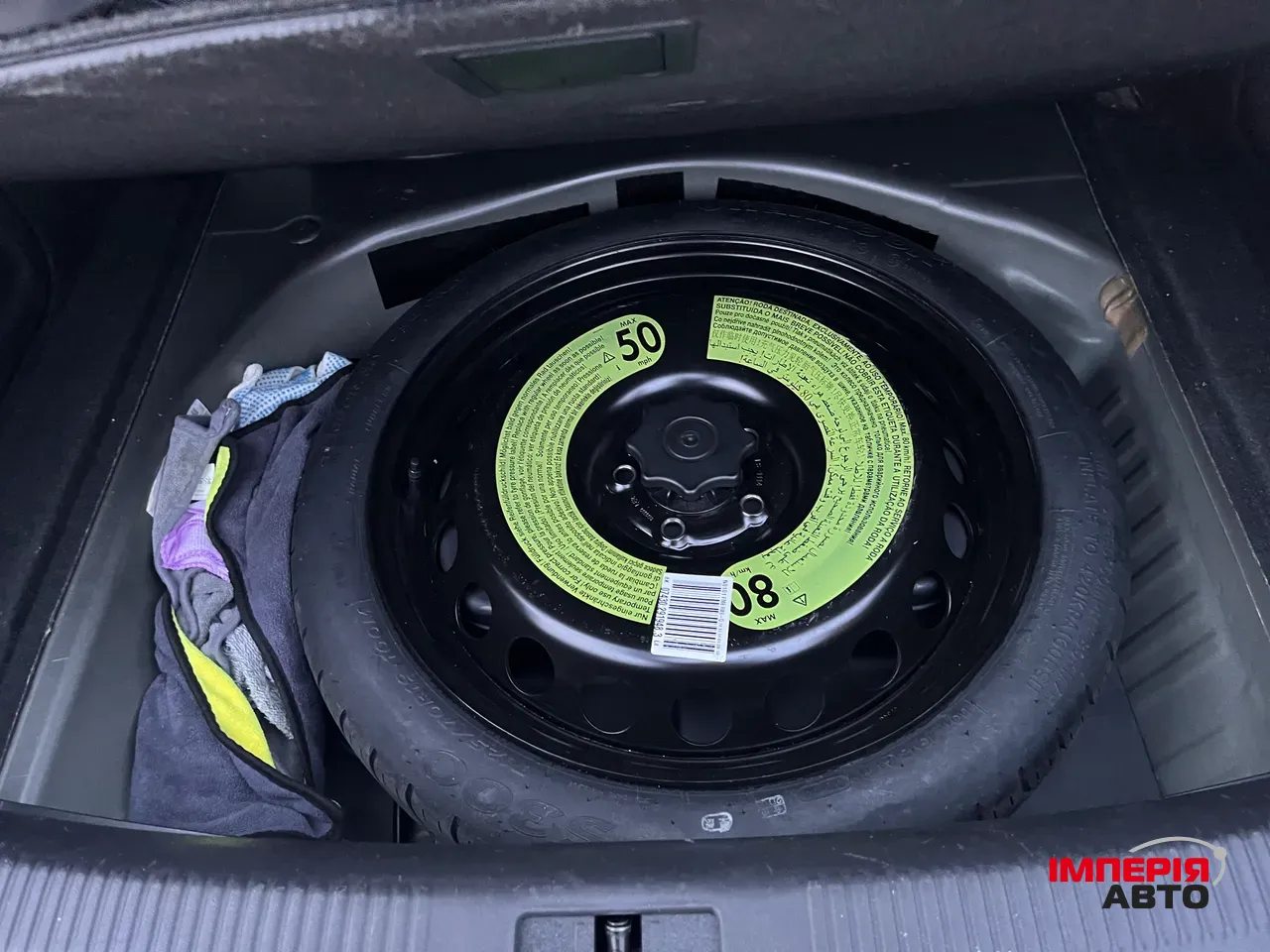 Audi A4 - фото 21