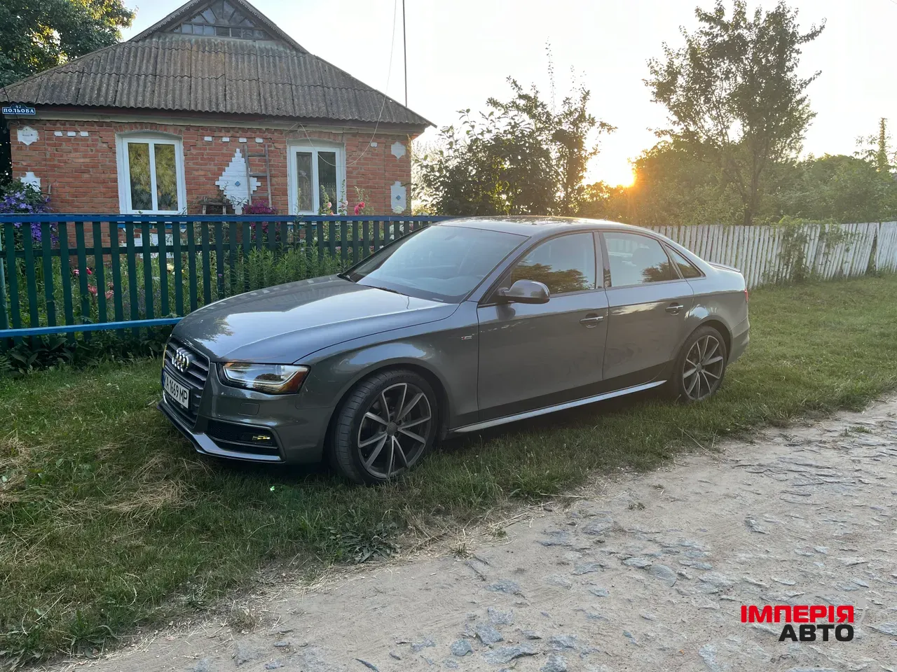 Audi A4 - фото 3